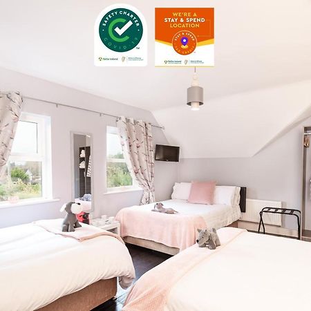 Caravogue House Hotel ทริม ภายนอก รูปภาพ